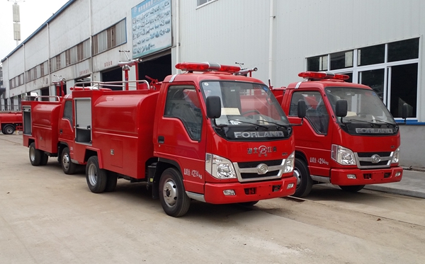 國五福田2噸消防灑水車